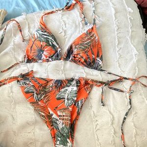womens bathing suit NEVER worn accidentally got 2